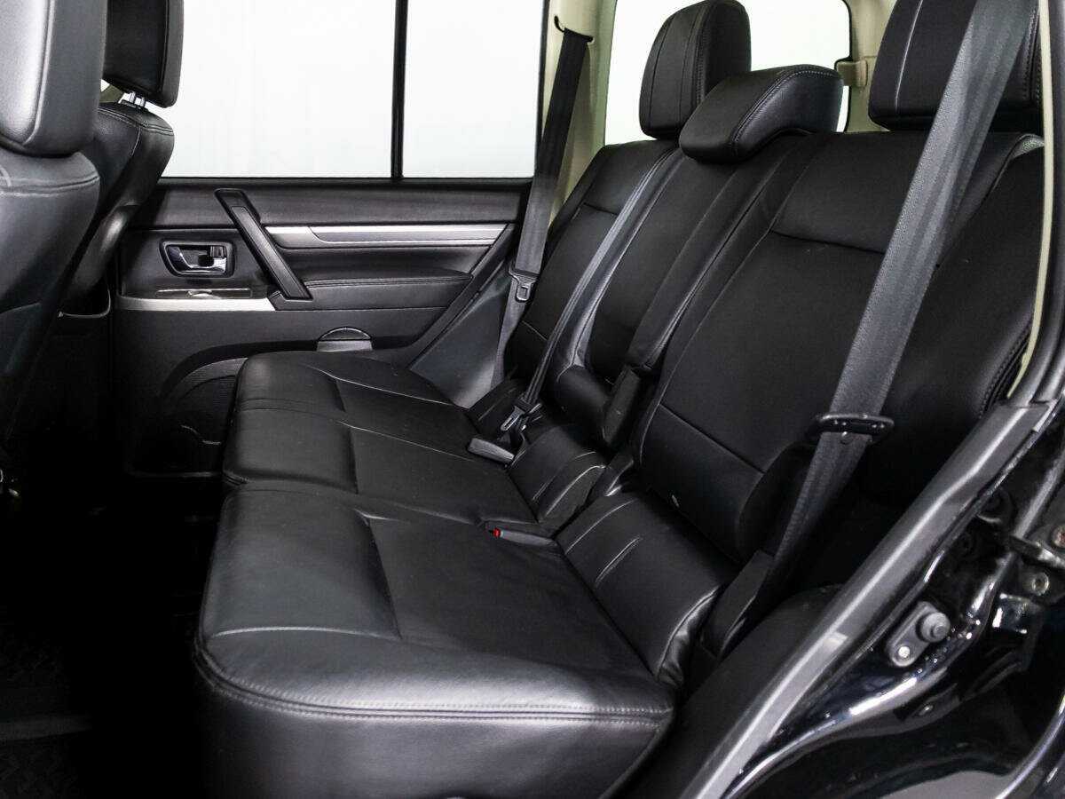 Купить Mitsubishi Pajero, 2015, 126 453 км, фото №10
