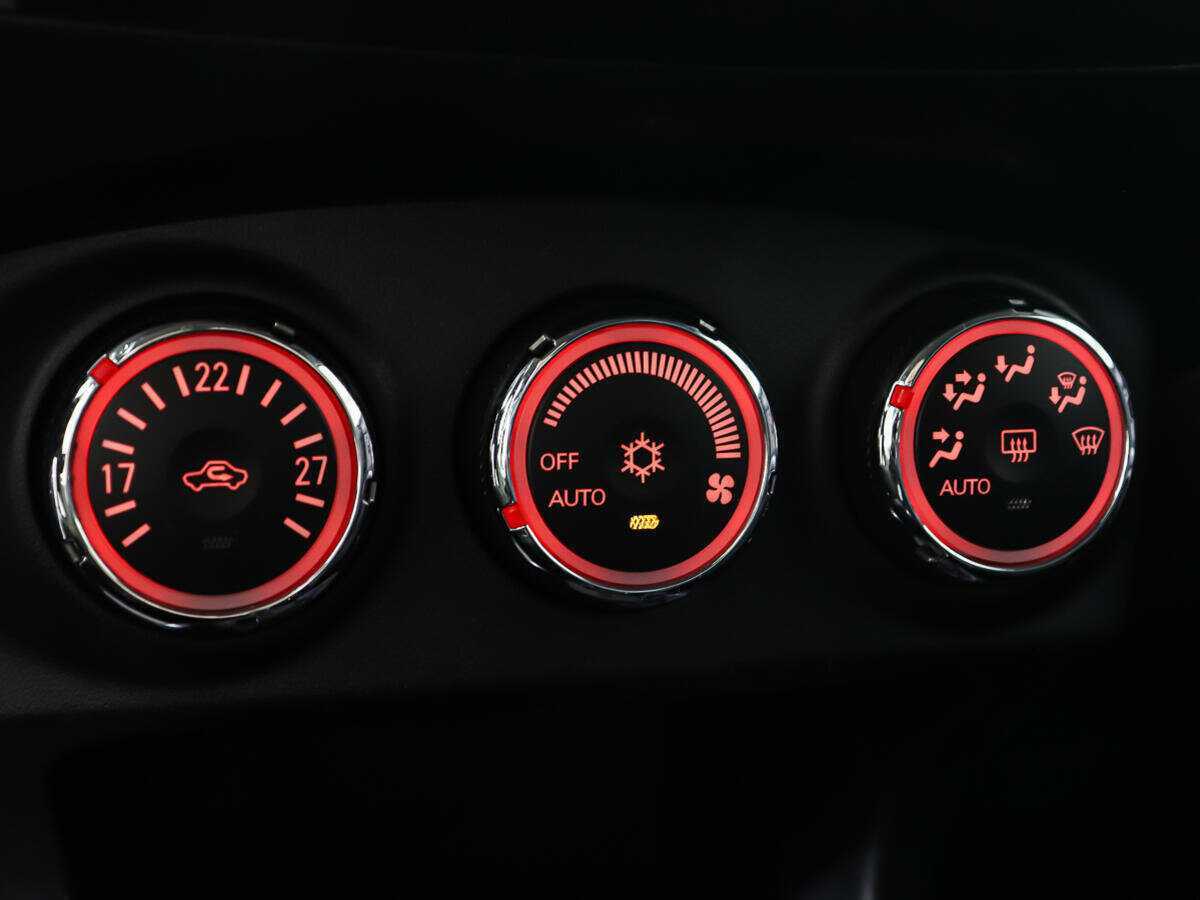 Купить Mitsubishi Outlander, 2011, 214 599 км, фото №18