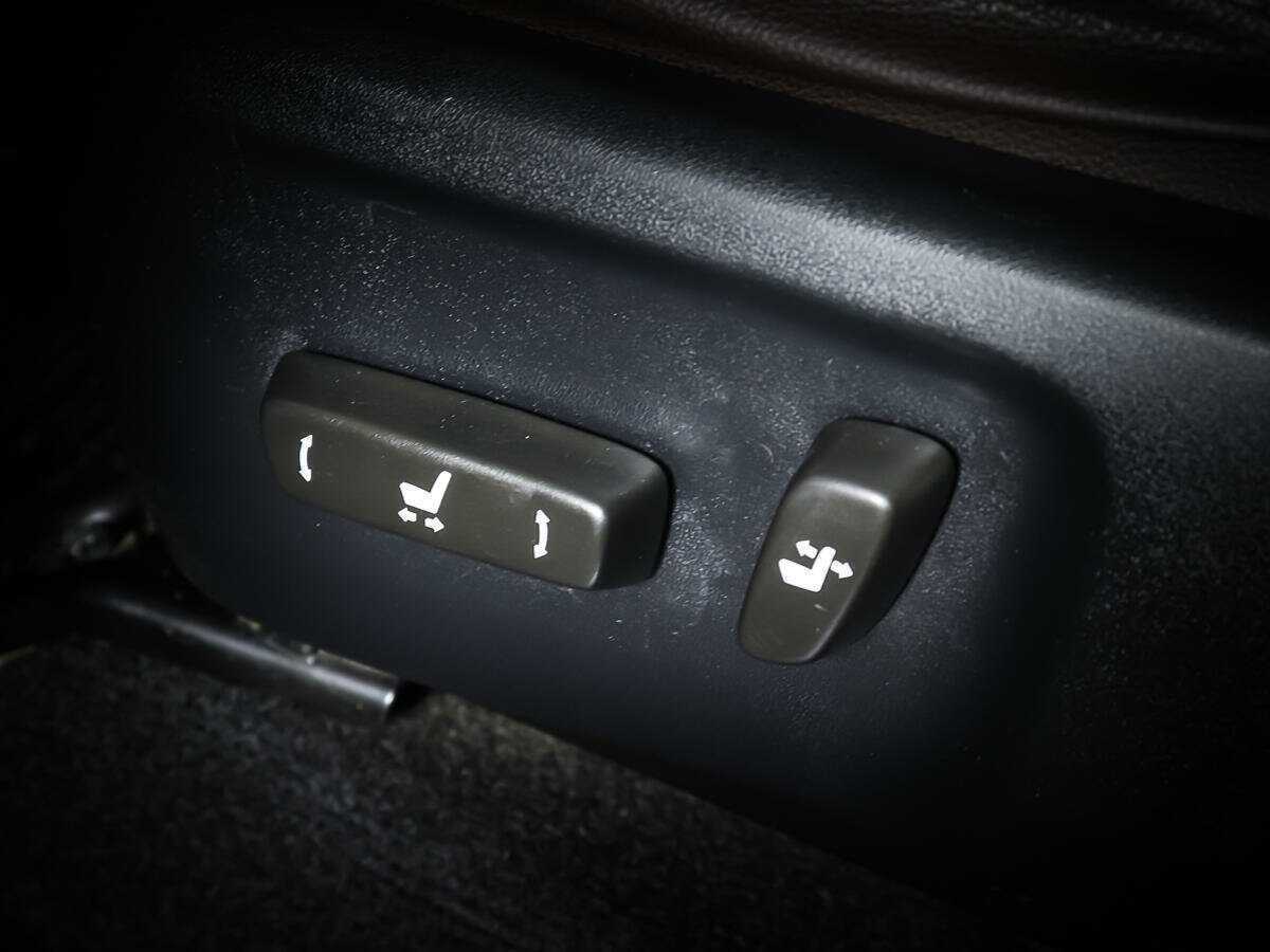 Купить Toyota Fortuner, 2017, 134 060 км, фото №17