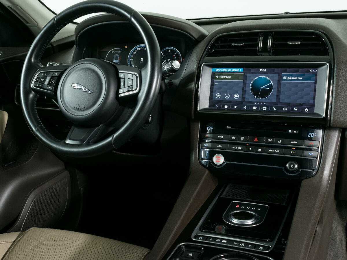Купить Jaguar F-Pace, 2016, 137 000 км, фото №11