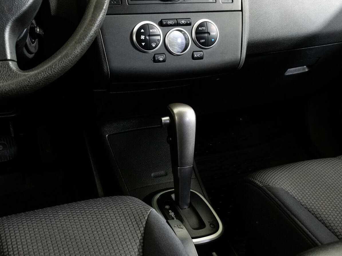 Купить Nissan Tiida, 2008, 115 349 км, фото №13