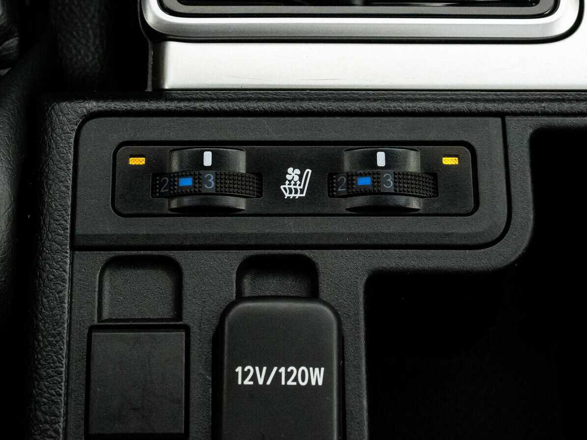 Купить Toyota Land Cruiser Prado, 2021, 57 622 км, фото №12