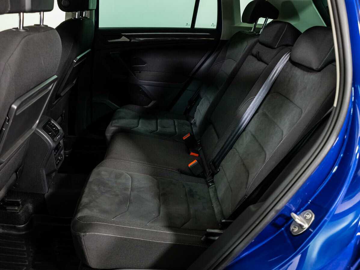 Купить Volkswagen Tiguan L, 2019, 100 000 км, фото №8