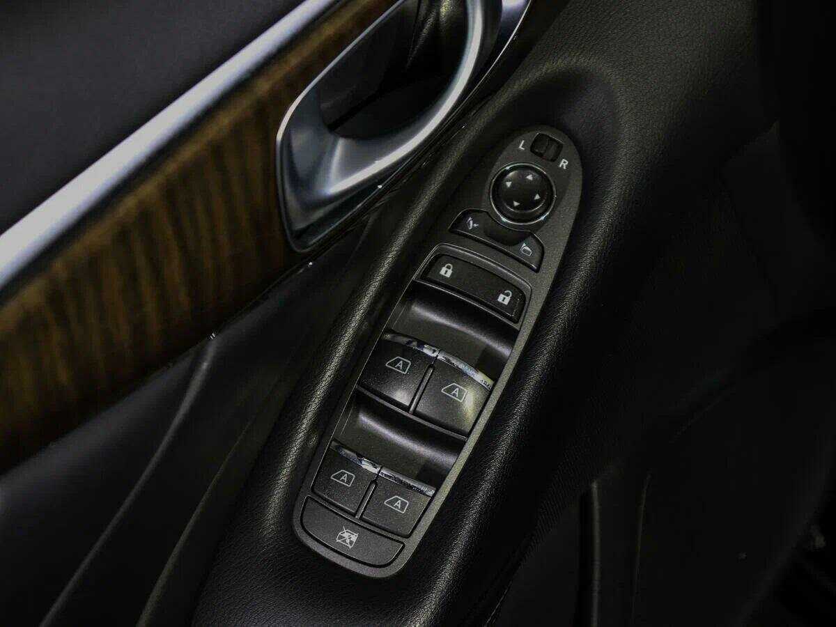 Купить Infiniti Q50, 2014, 130 000 км, фото №15