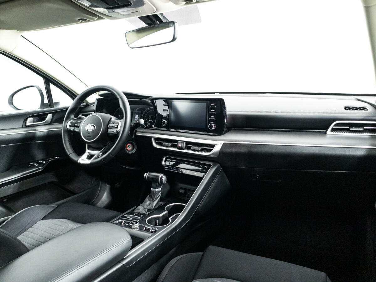 Купить Kia K5, 2021, 77 321 км, фото №9