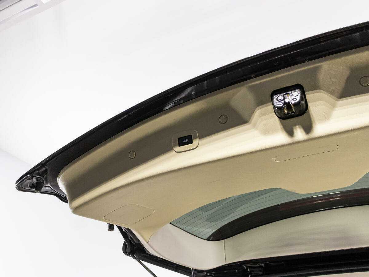 Купить Infiniti QX80, 2014, 168 801 км, фото №11