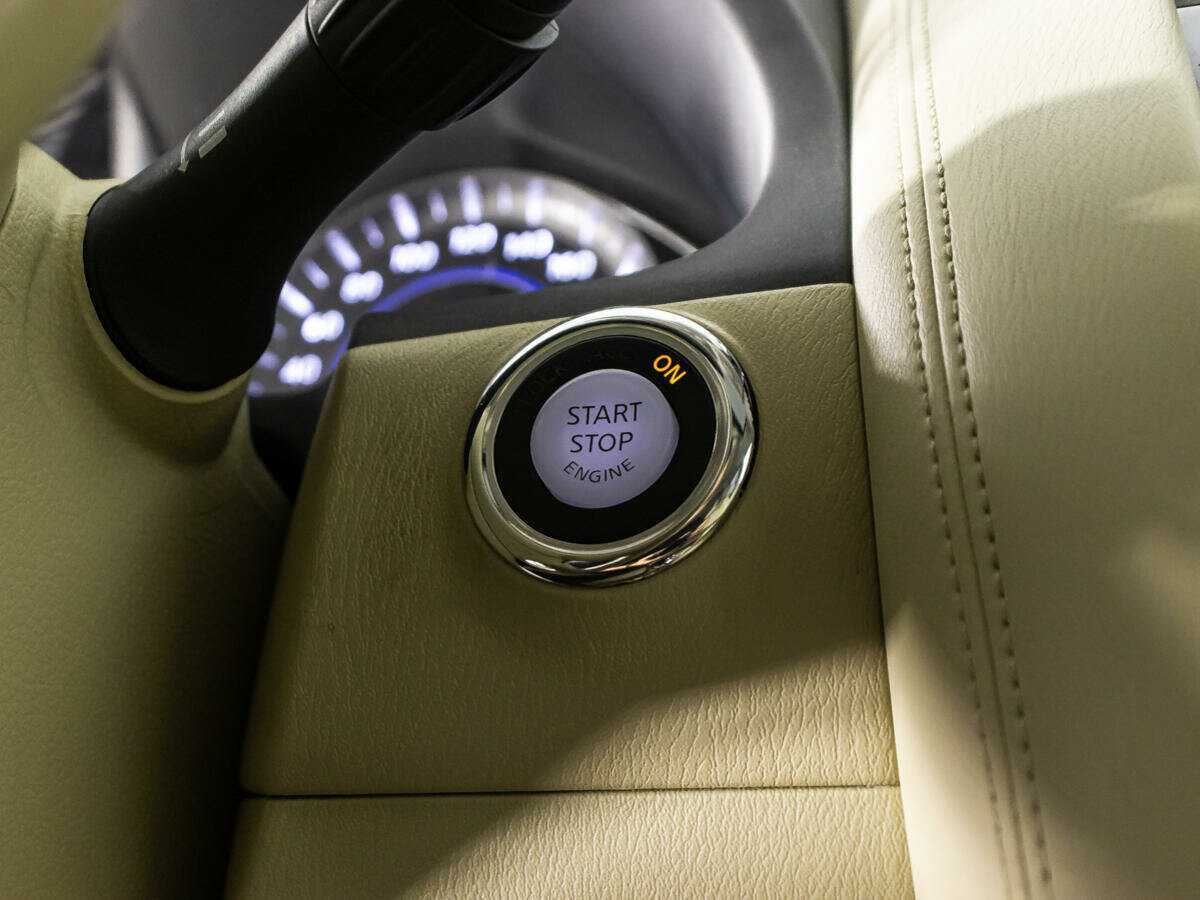 Купить Infiniti QX80, 2014, 168 801 км, фото №19