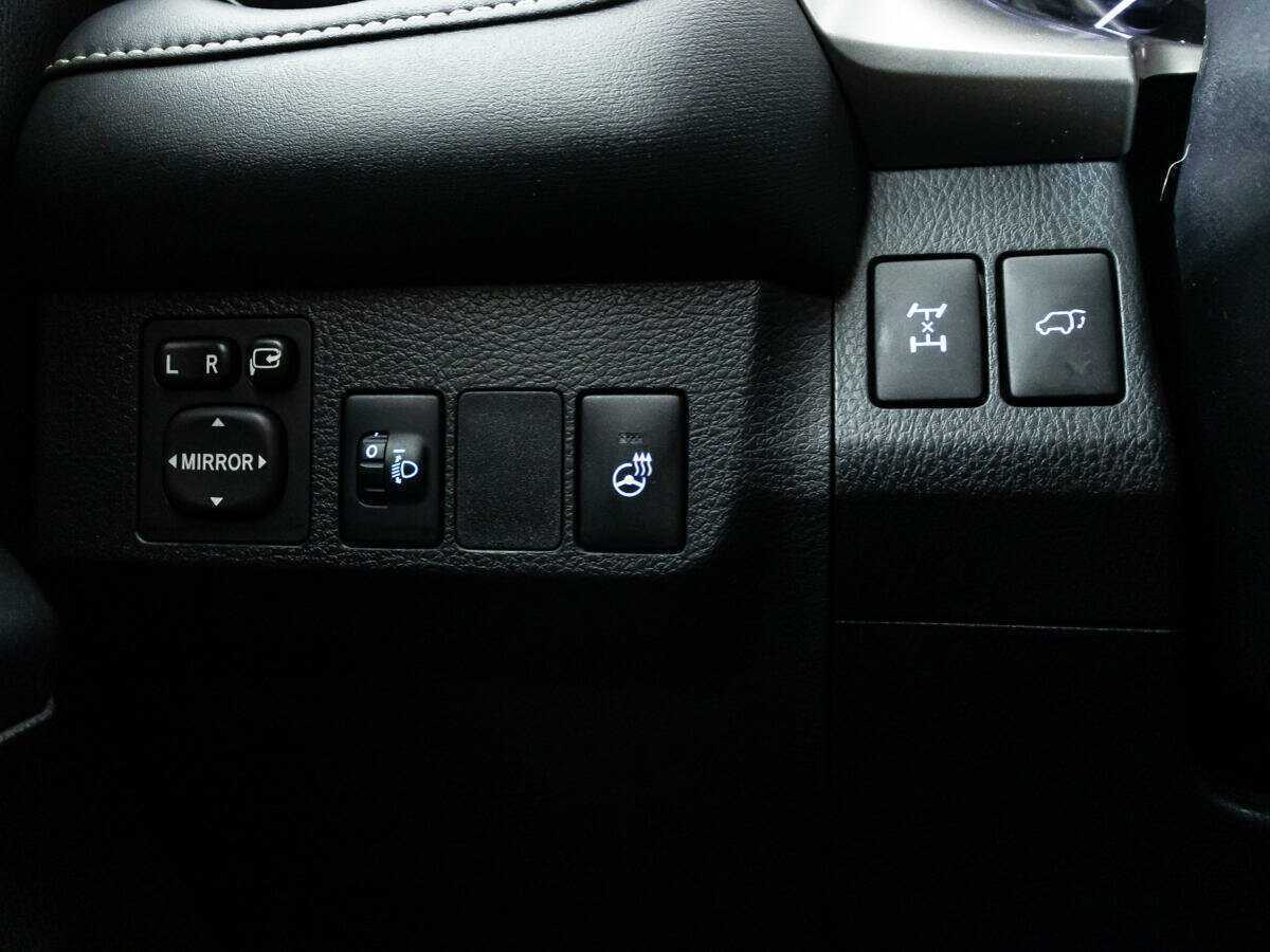 Купить Toyota RAV4, 2017, 44 360 км, фото №18