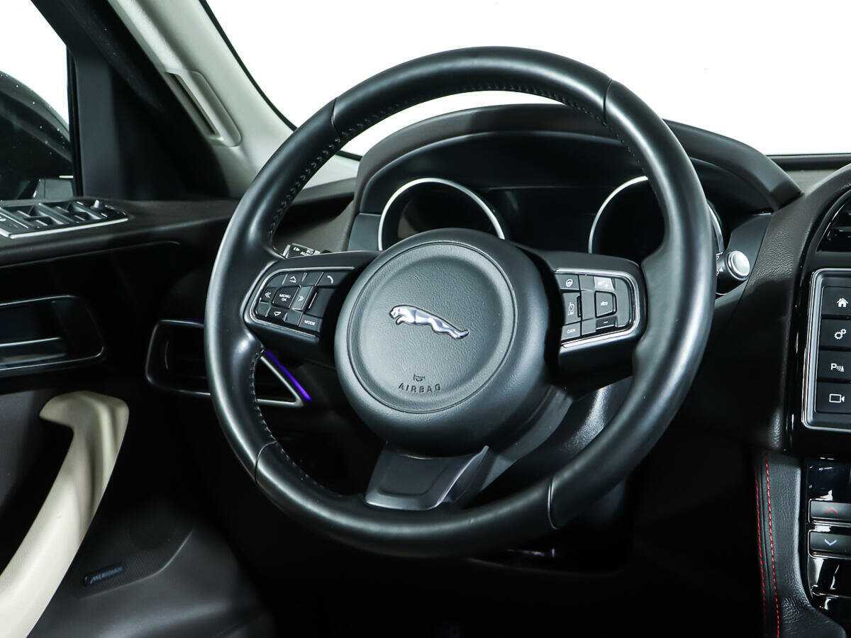 Купить Jaguar F-Pace, 2017, 104 937 км, фото №14