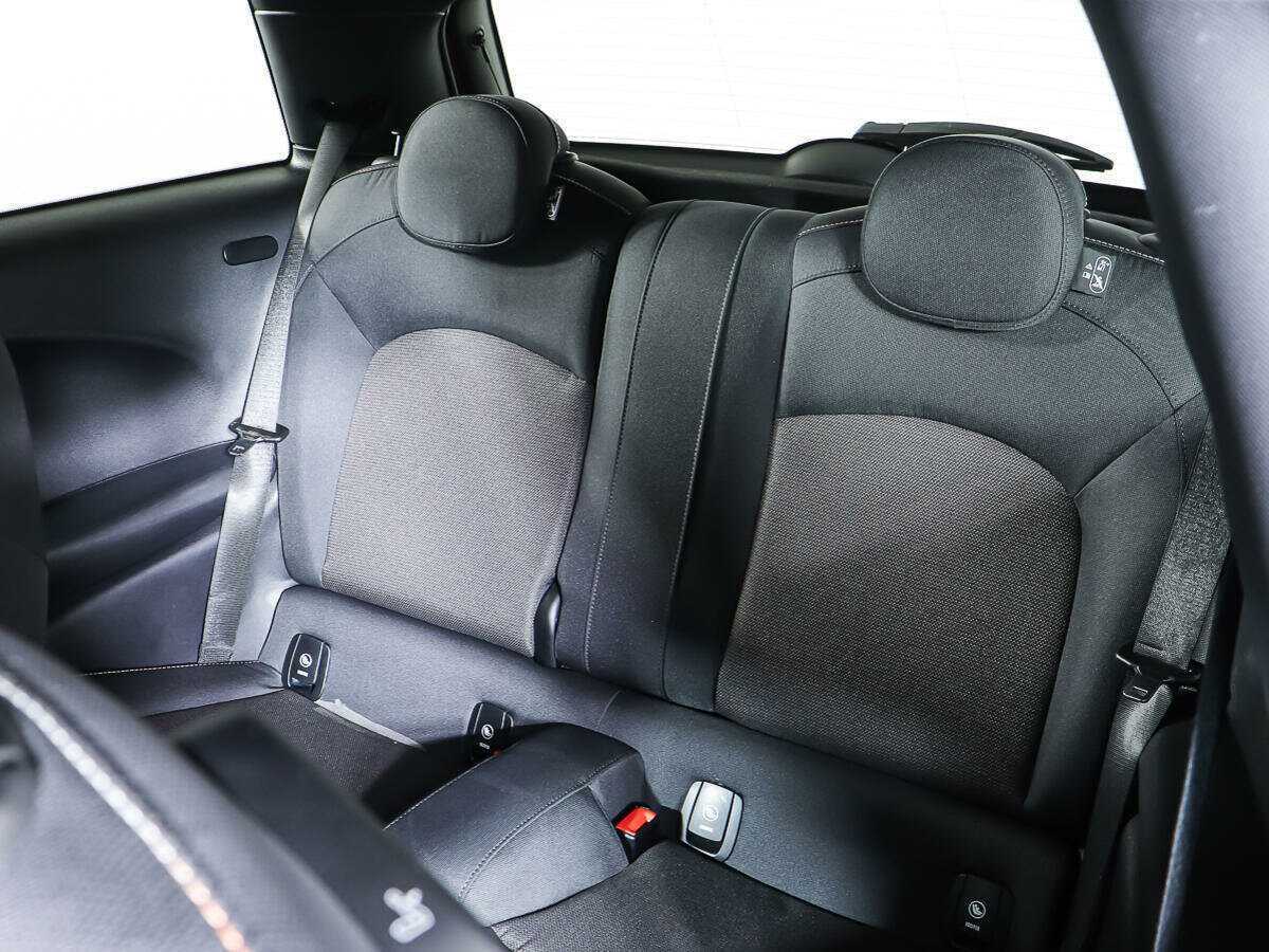 Купить Mini Hatch Cooper, 2021, 48 790 км, фото №9