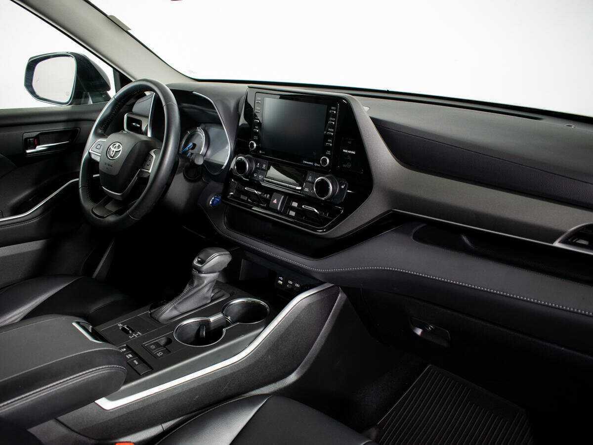Купить Toyota Highlander, 2021, 29 128 км, фото №6