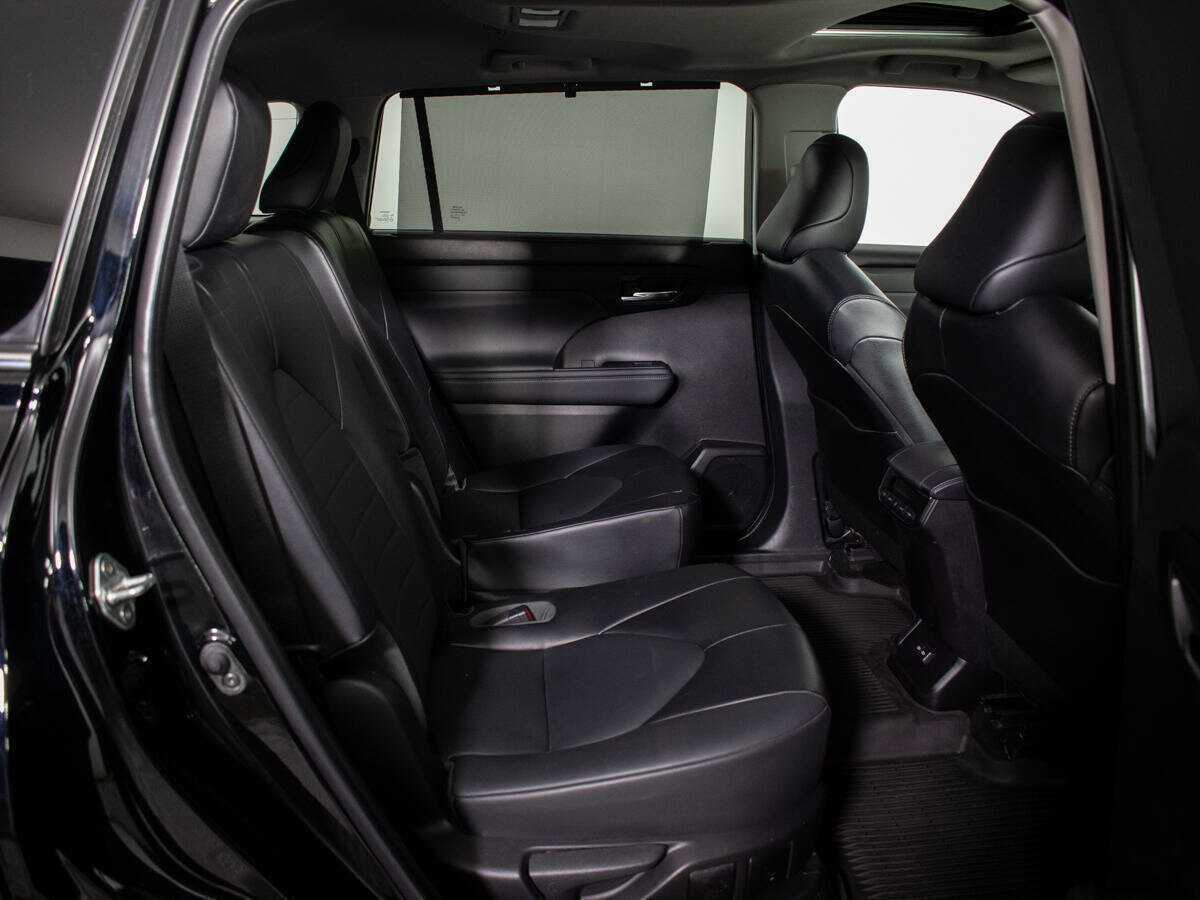 Купить Toyota Highlander, 2021, 29 128 км, фото №7