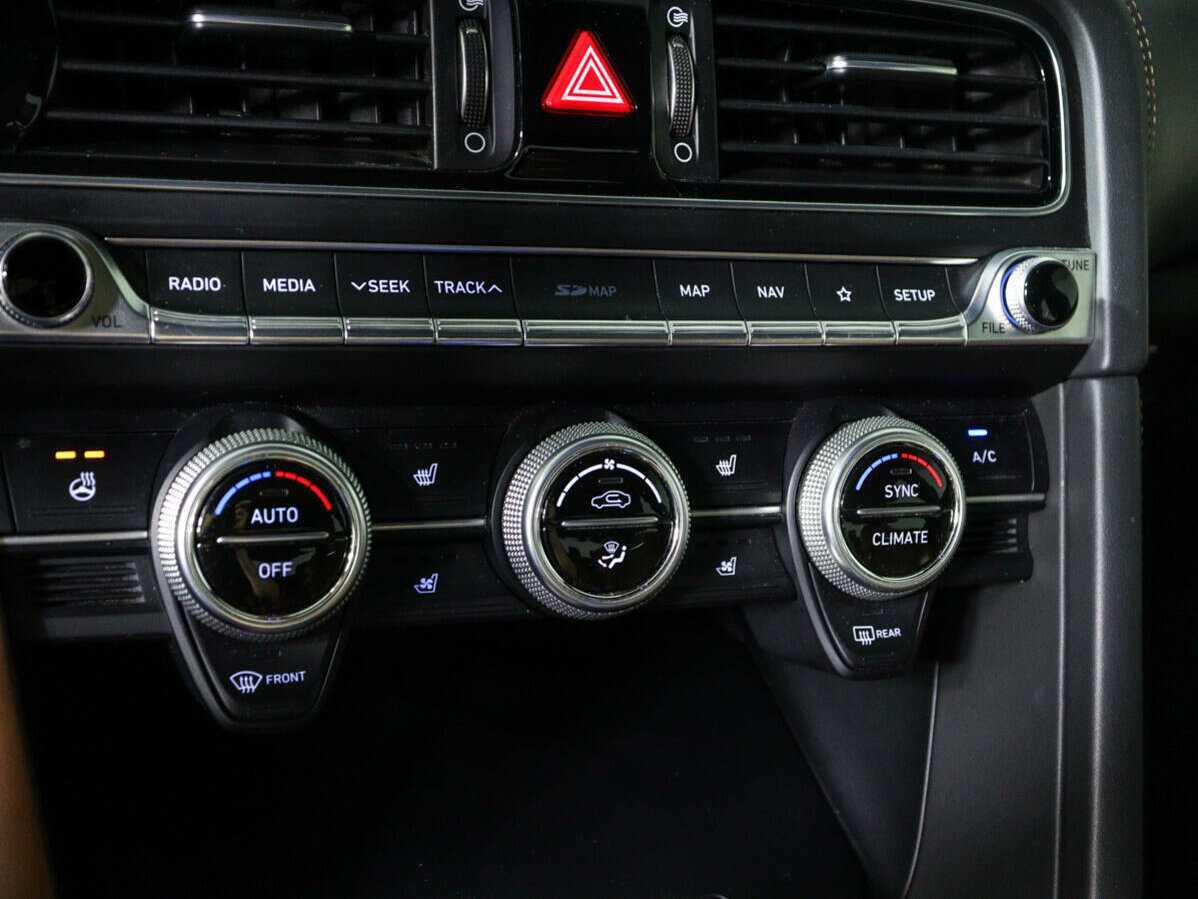 Купить Genesis G70, 2018, 69 555 км, фото №29