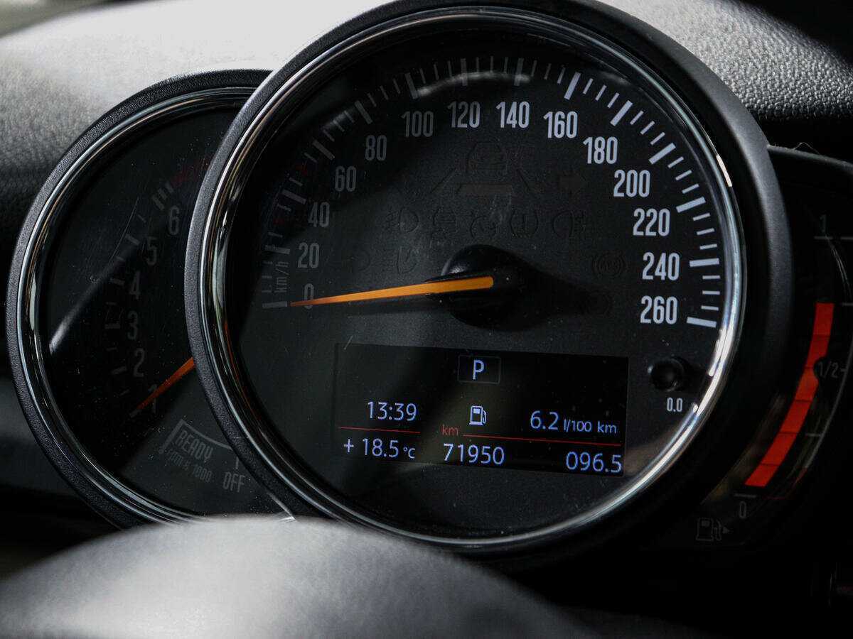 Купить Mini Hatch Cooper, 2018, 71 949 км, фото №11