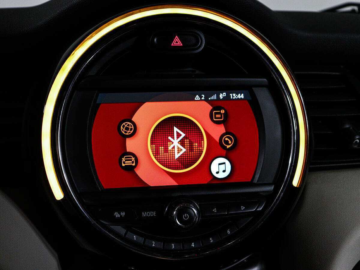 Купить Mini Hatch Cooper, 2018, 71 949 км, фото №17