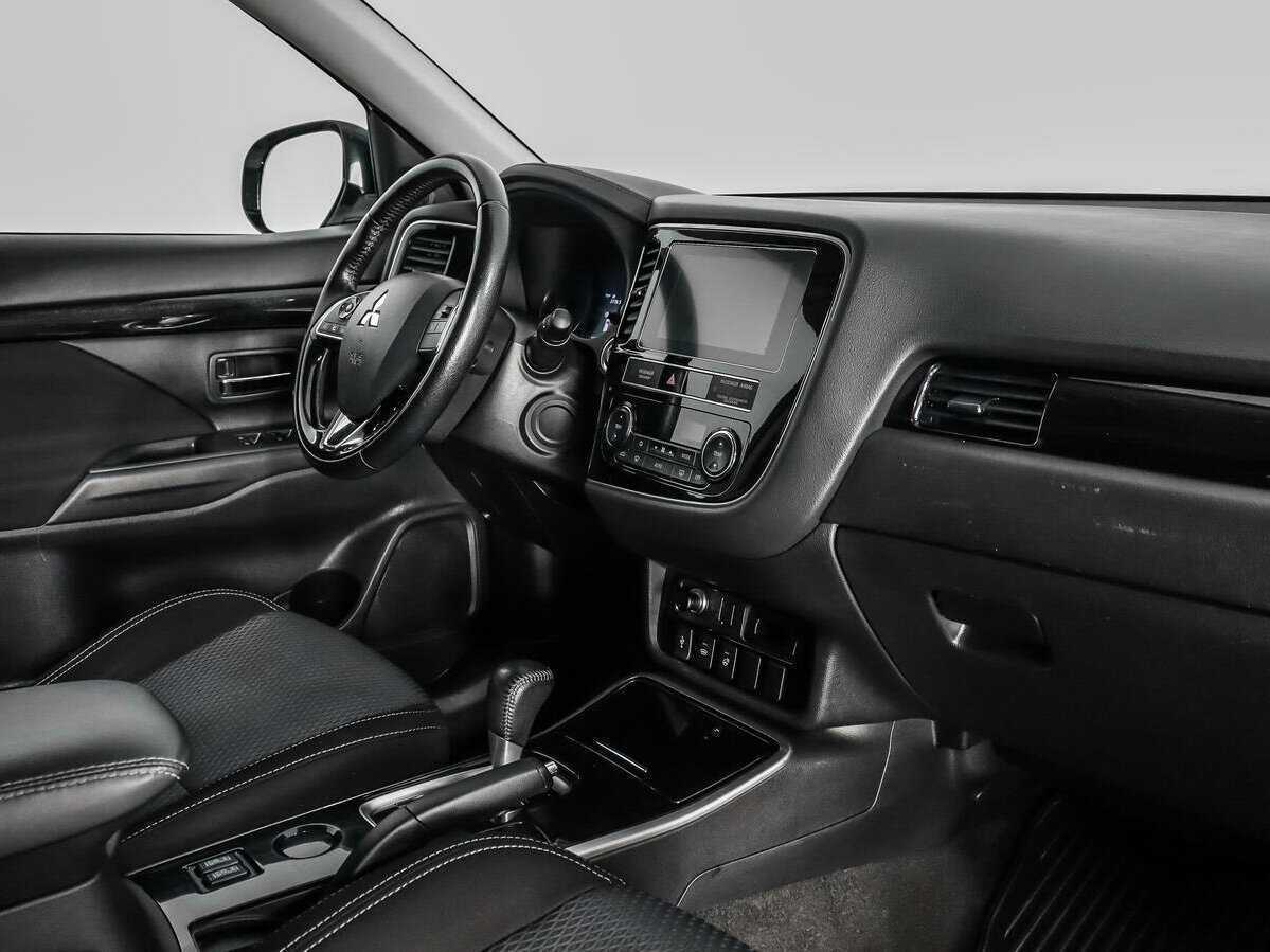 Купить Mitsubishi Outlander, 2020, 125 783 км, фото №12