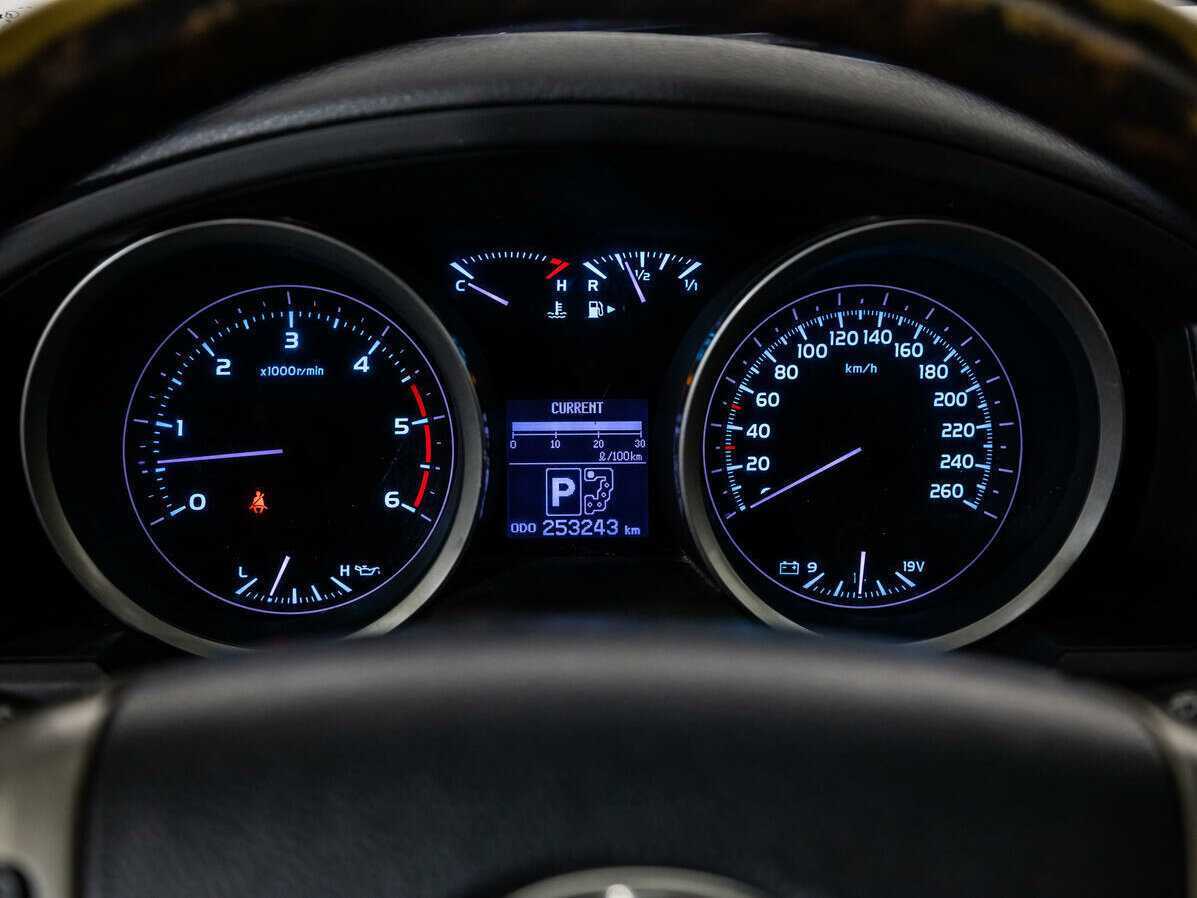 Купить Toyota Land Cruiser, 2008, 253 101 км, фото №10