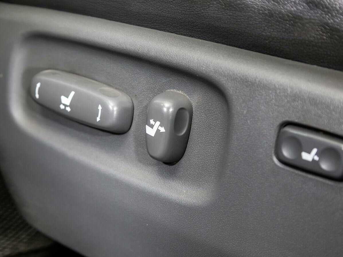 Купить Toyota Land Cruiser, 2008, 253 101 км, фото №12