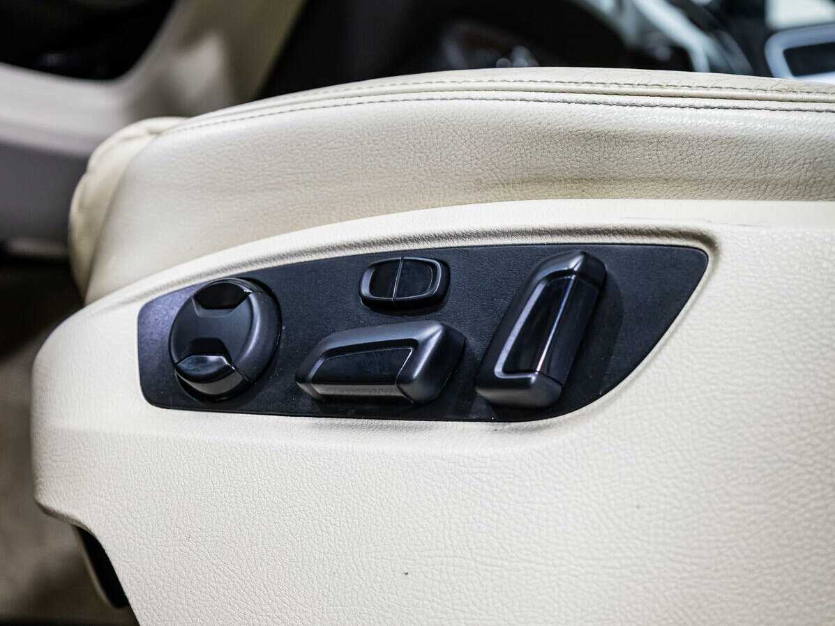 Купить Volkswagen Touareg, 2011, 291 575 км, фото №20