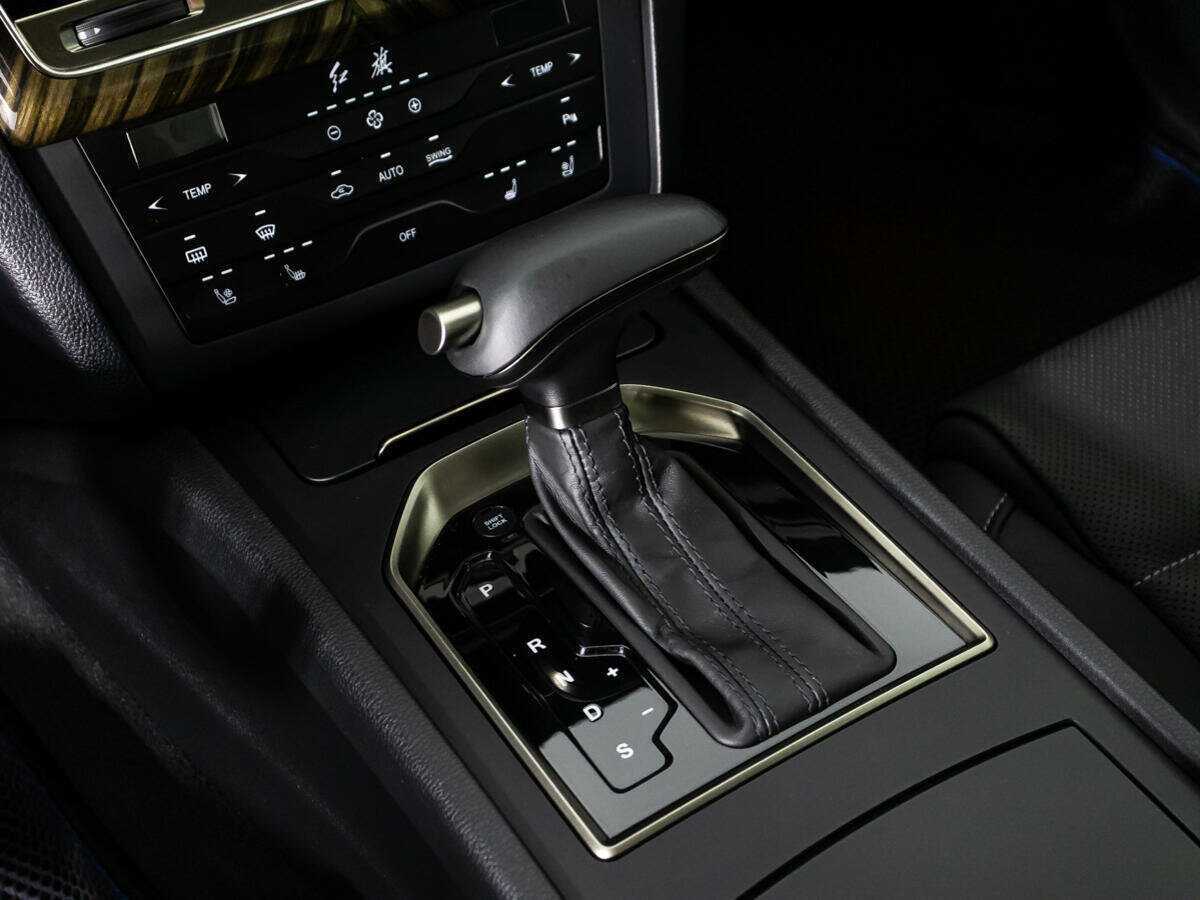 Купить Hongqi H7, 2022, 6 570 км, фото №15