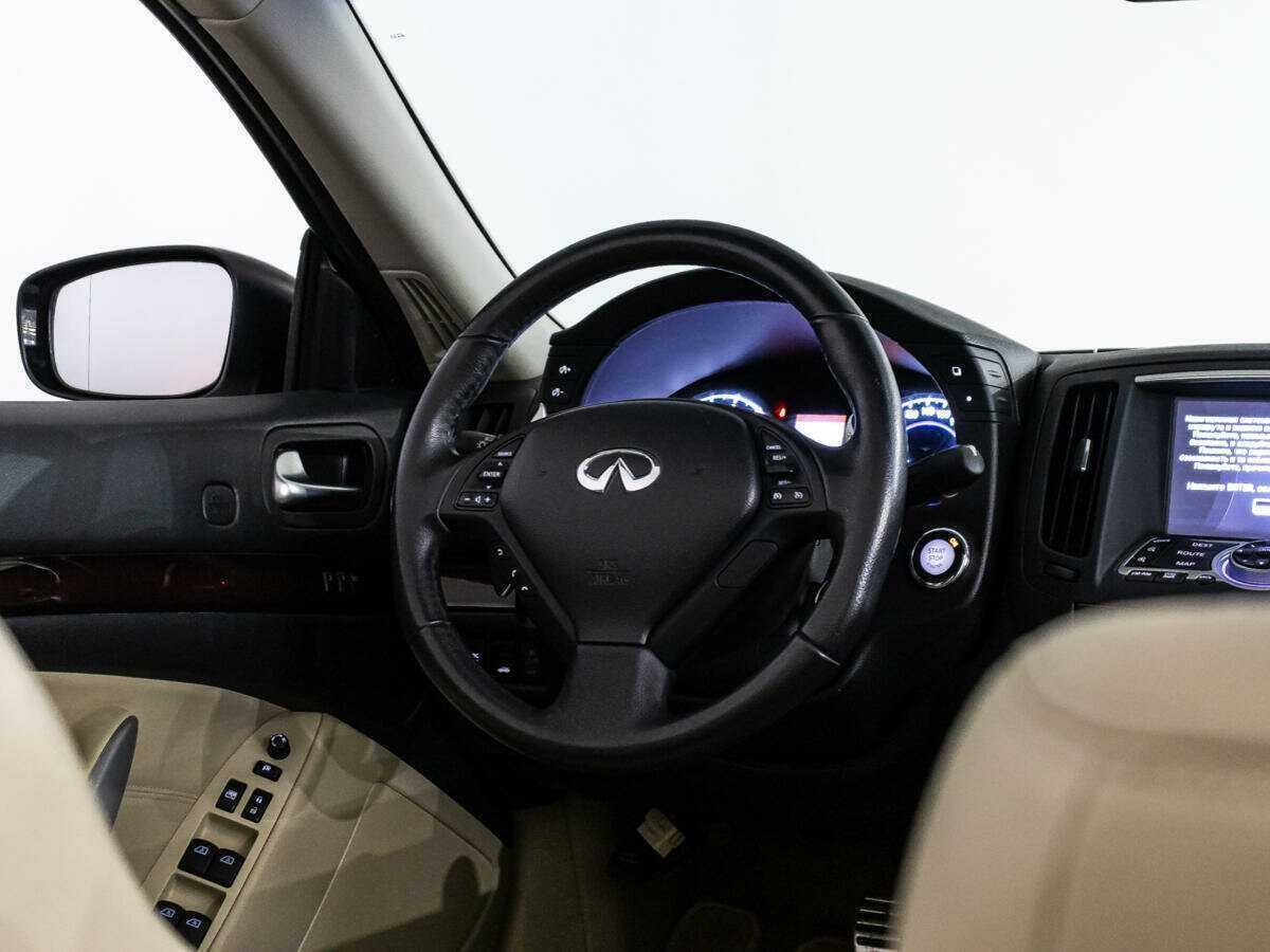 Купить Infiniti G37, 2012, 68 952 км, фото №33