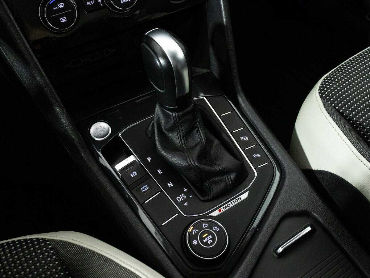 Купить Volkswagen Tiguan, 2020, 71 200 км, фото №18