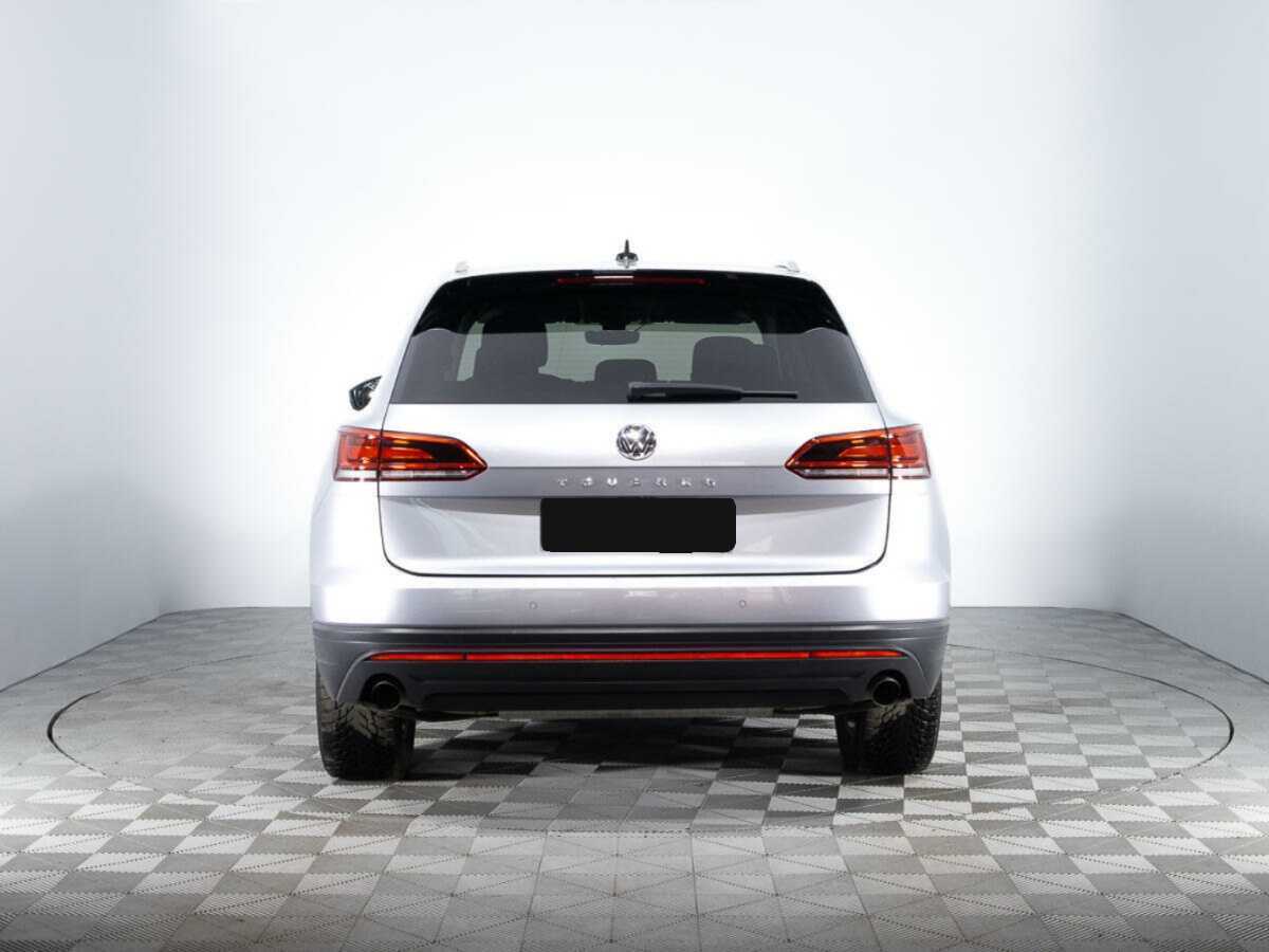 Купить Volkswagen Touareg, 2018, 119 063 км, фото №5
