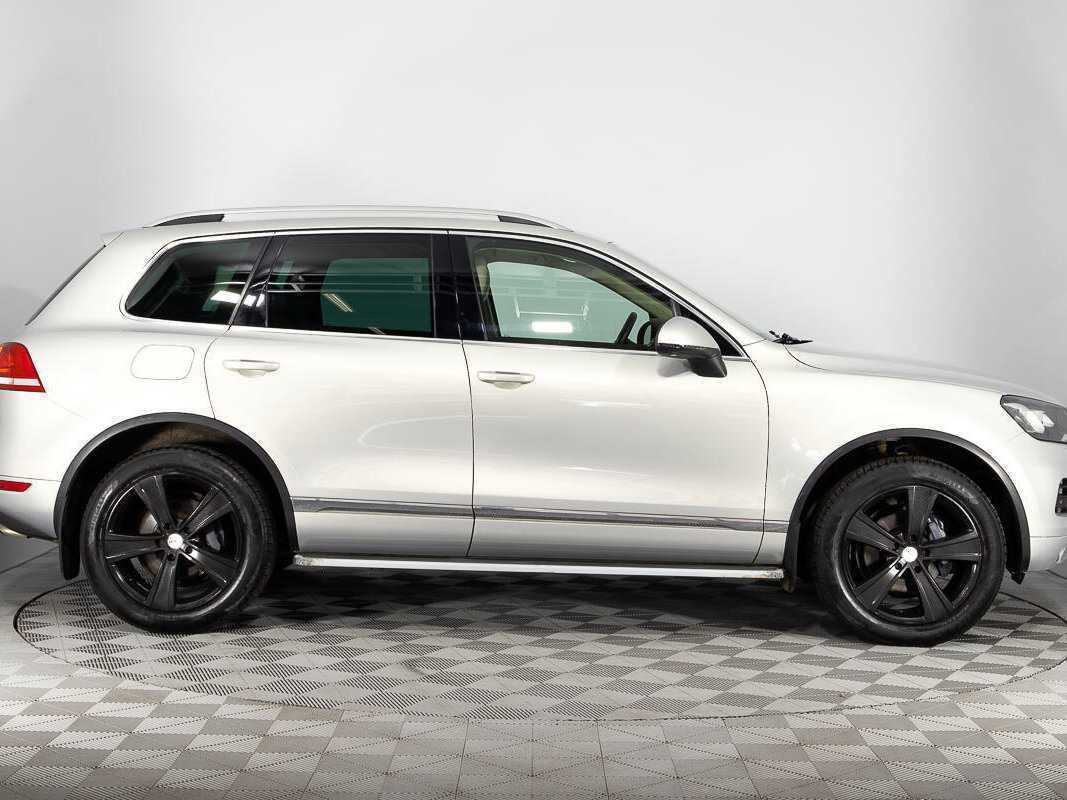 Купить Volkswagen Touareg, 2011, 231 956 км, фото №4