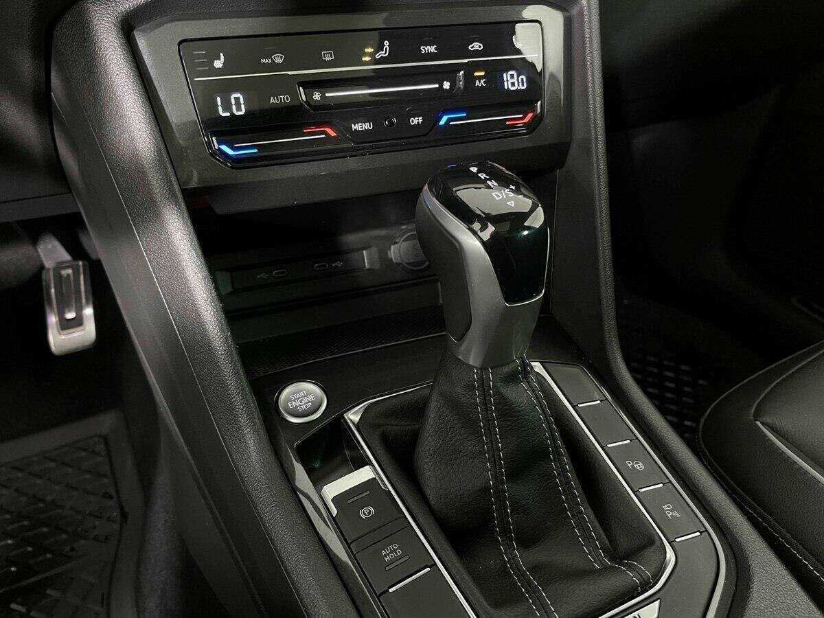 Купить Volkswagen Tiguan, 2021, 31 000 км, фото №17