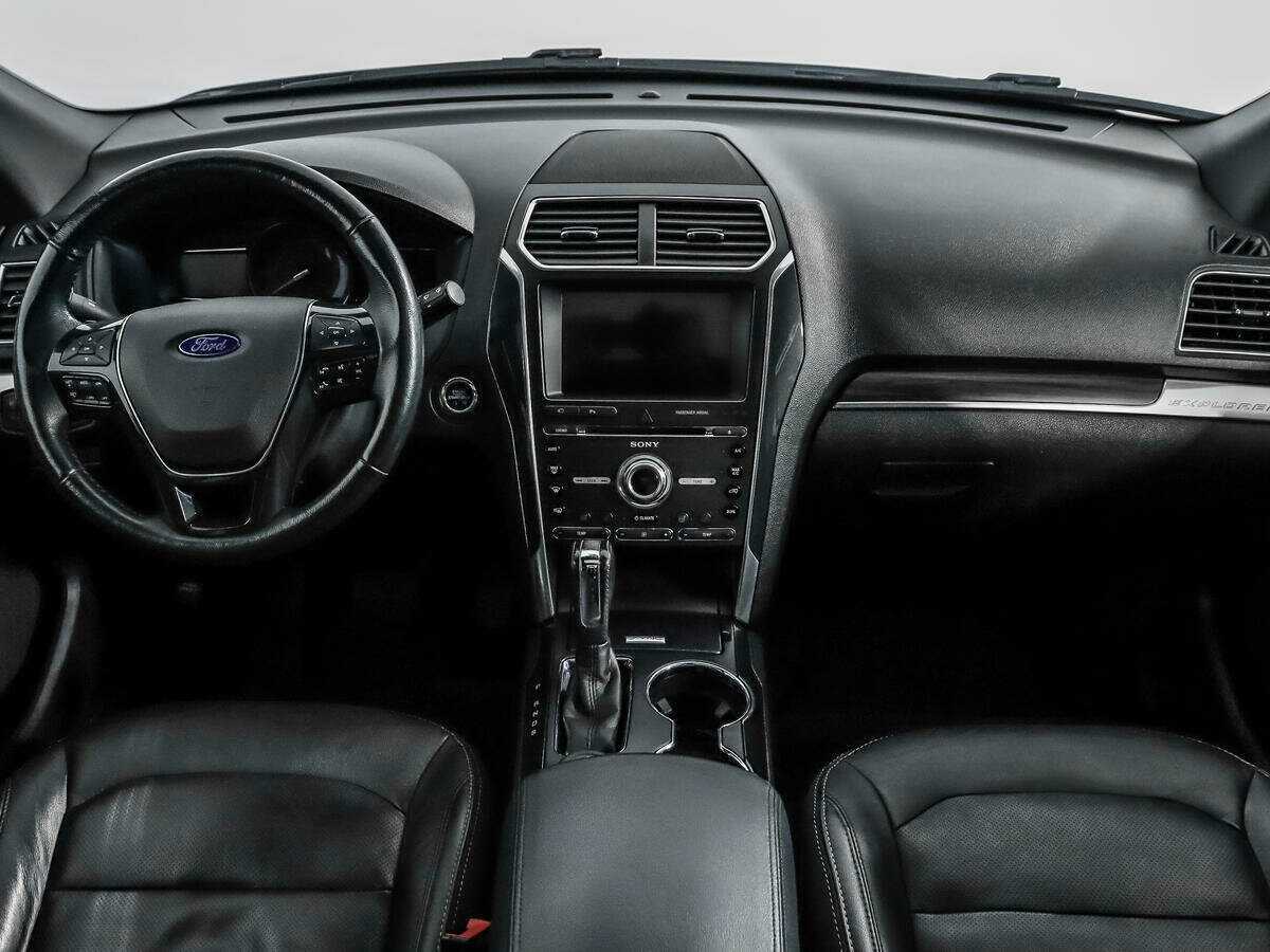 Купить Ford Explorer, 2017, 140 756 км, фото №13