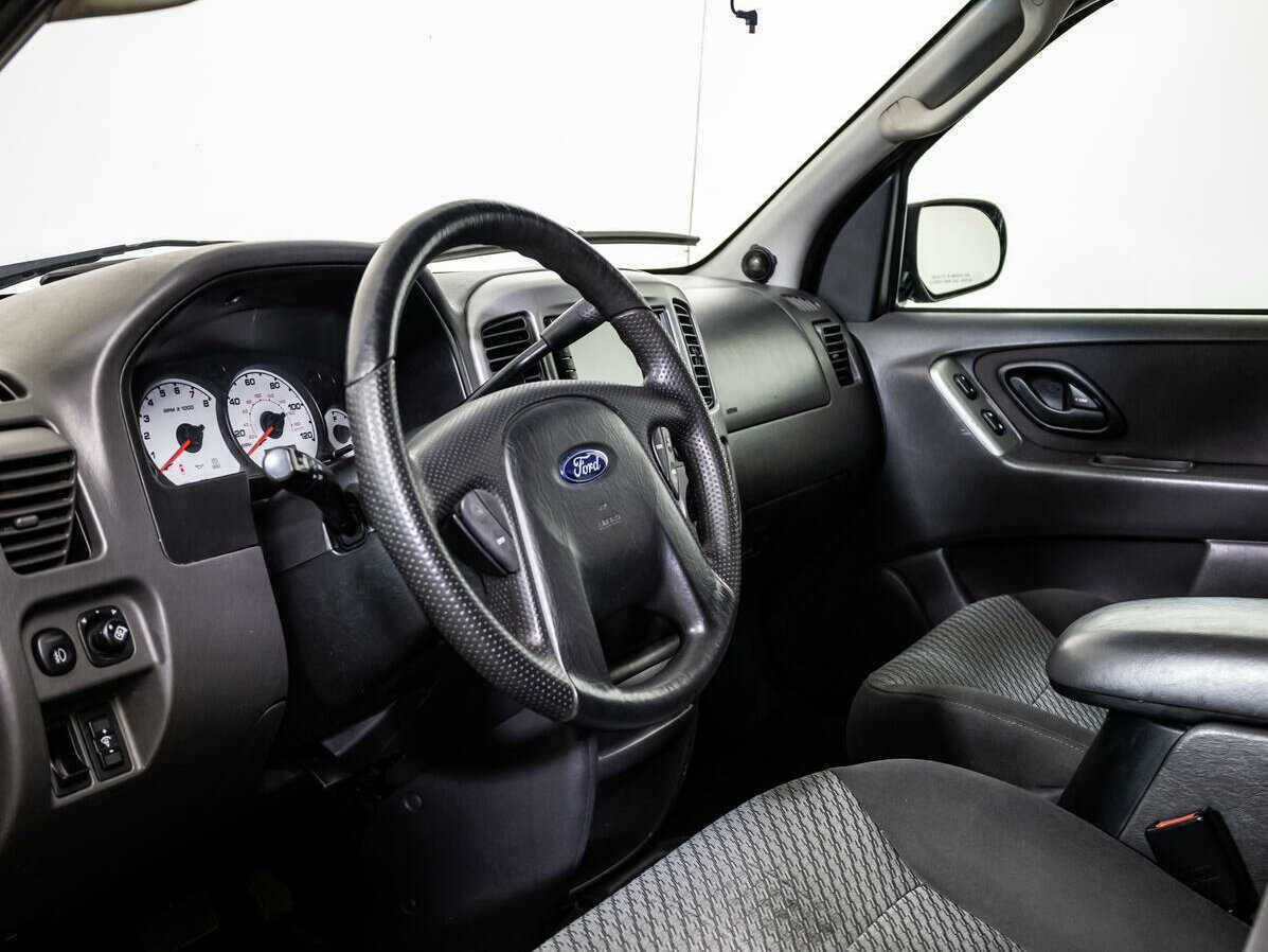 Купить Ford Escape, 2002, 201 468 км, фото №11