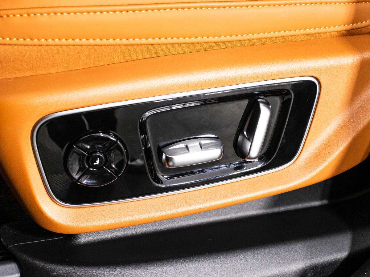 Купить LiXiang L7 52.3 kWh, 2024, 37 км, фото №23