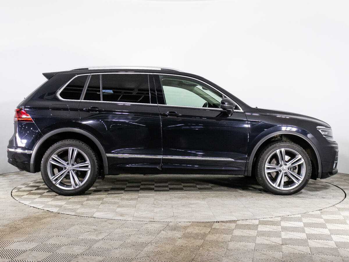 Купить Volkswagen Tiguan, 2018, 130 012 км, фото №4