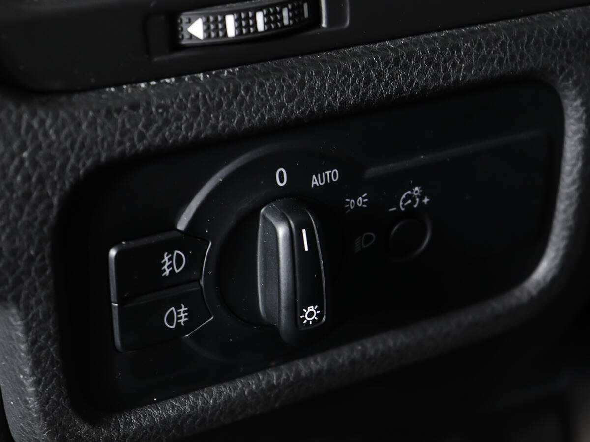 Купить Volkswagen Touareg, 2015, 112 834 км, фото №16