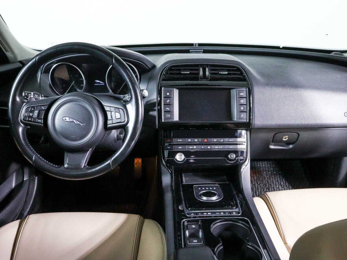 Купить Jaguar XE, 2017, 133 521 км, фото №12