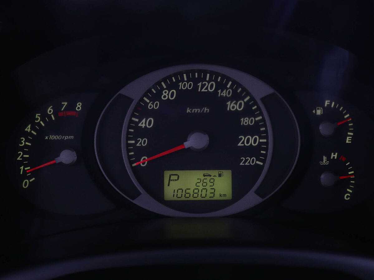 Купить Hyundai Tucson, 2004, 106 800 км, фото №11