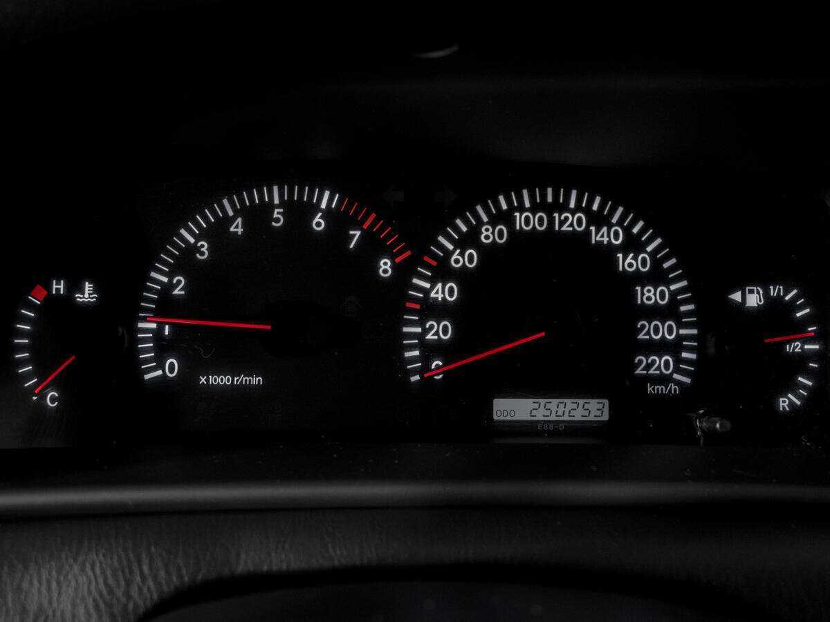 Купить Toyota Corolla, 2004, 250 253 км, фото №11