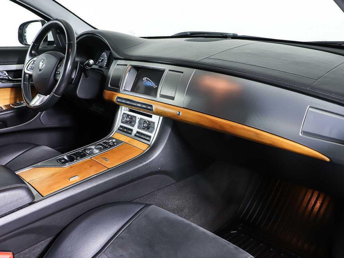 Купить Jaguar XF, 2014, 54 942 км, фото №9