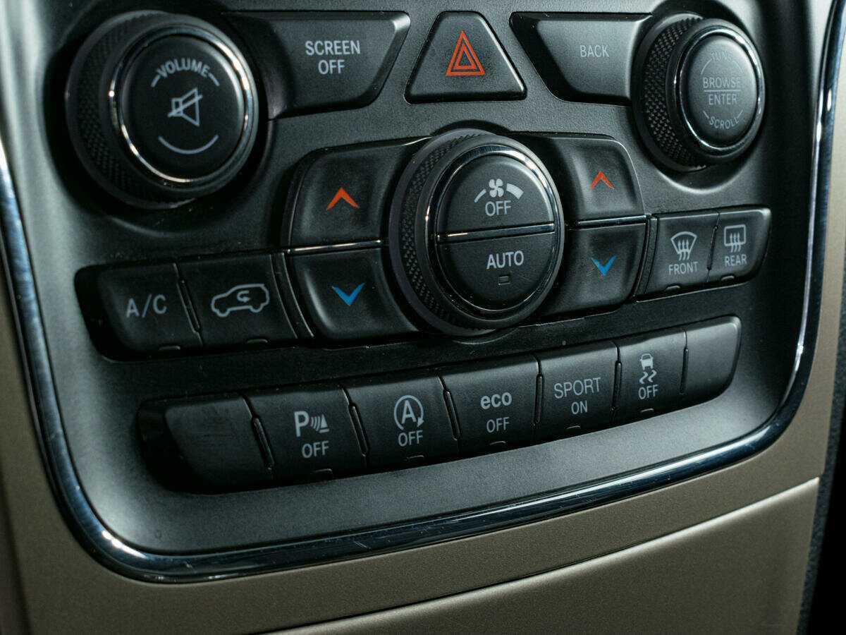 Купить Jeep Grand Cherokee, 2016, 139 278 км, фото №19