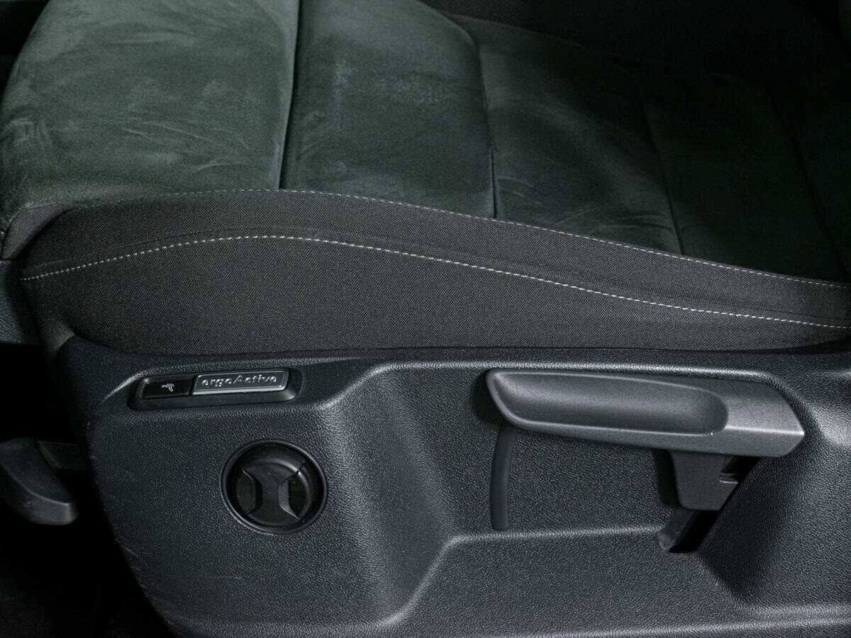 Купить Volkswagen Tiguan, 2018, 114 708 км, фото №19