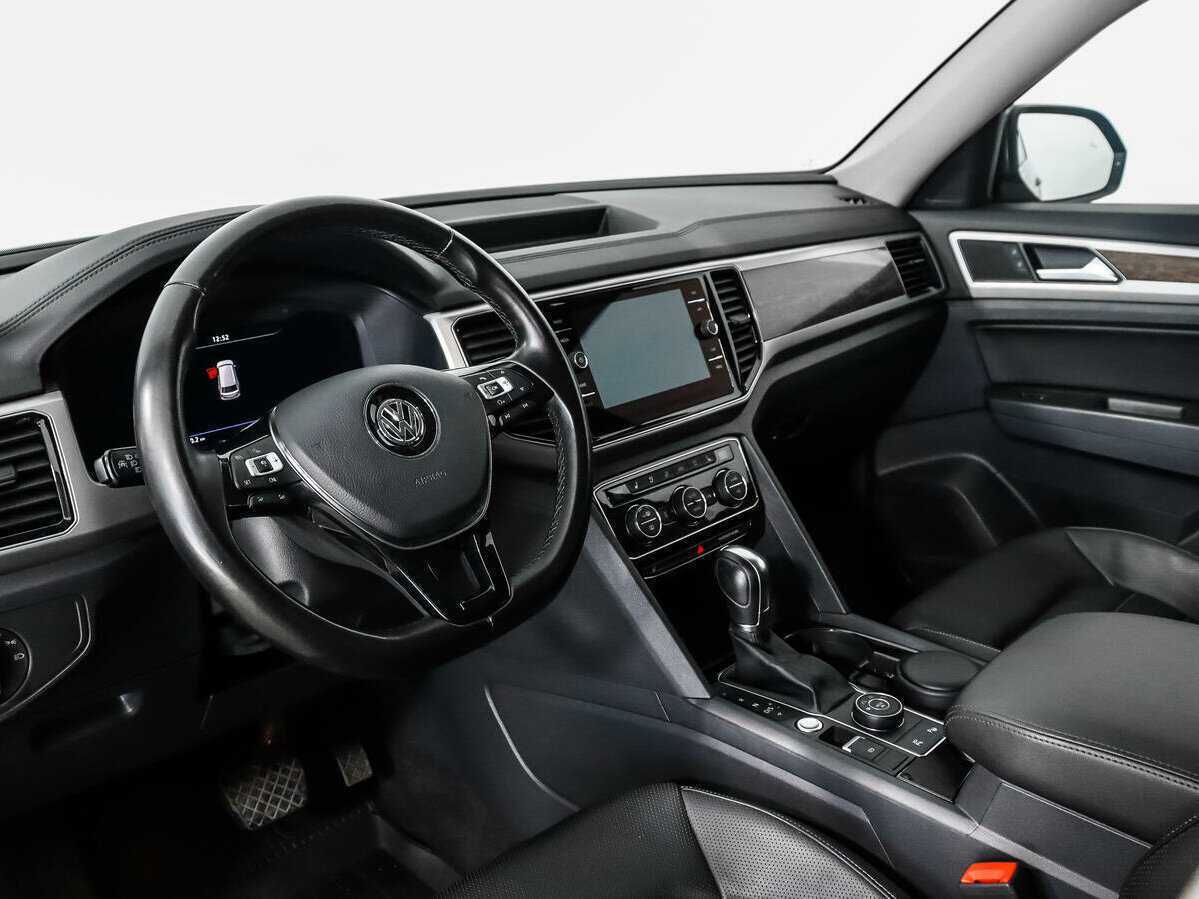 Купить Volkswagen Teramont, 2018, 126 000 км, фото №9