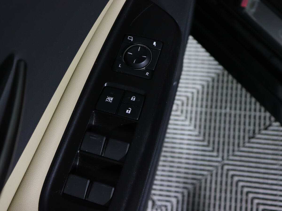 Купить Lexus ES 250, 2019, 18 562 км, фото №15