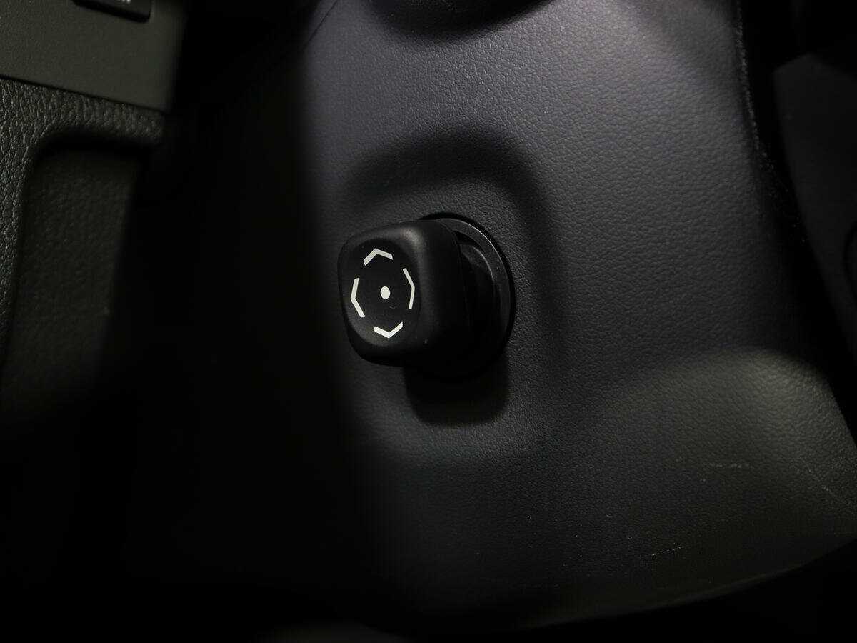 Купить Lexus ES 250, 2019, 18 562 км, фото №17