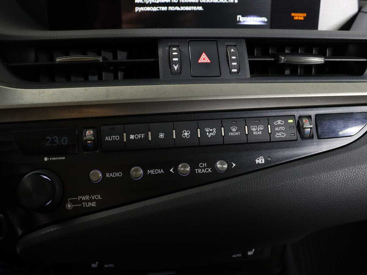 Купить Lexus ES 250, 2019, 18 562 км, фото №26