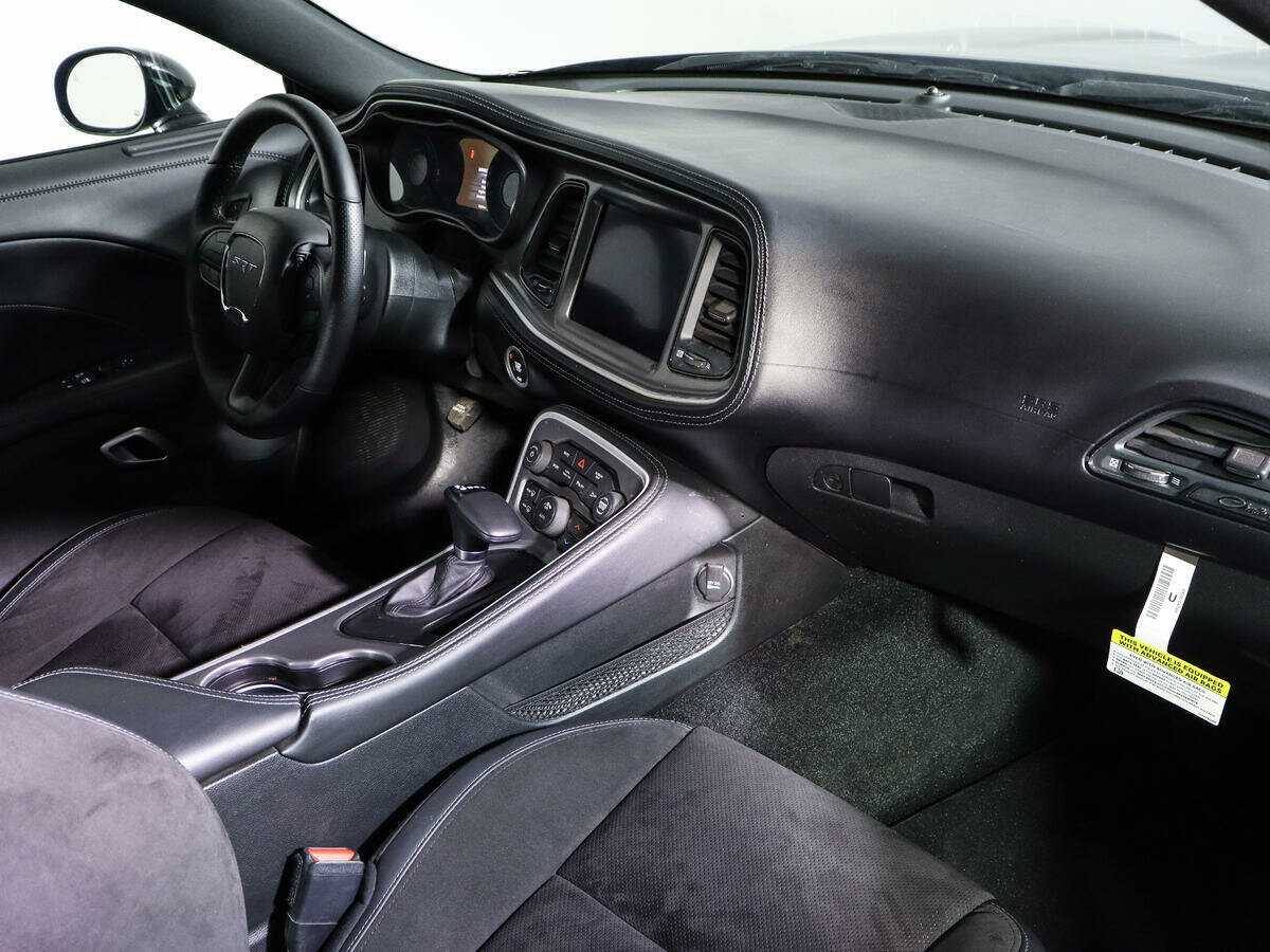 Купить Dodge Challenger R__T, 2022, 3 224 км, фото №9