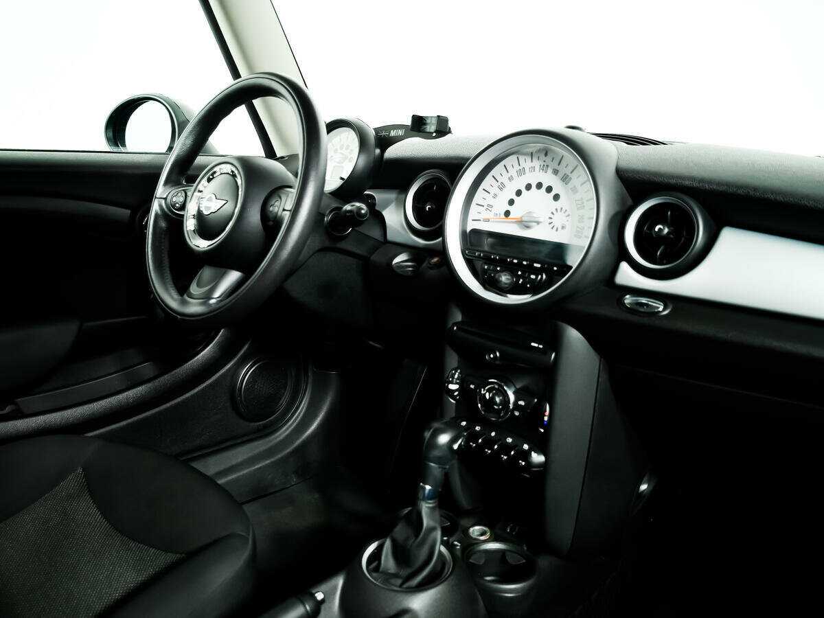 Купить Mini Hatch Cooper, 2013, 89 403 км, фото №9