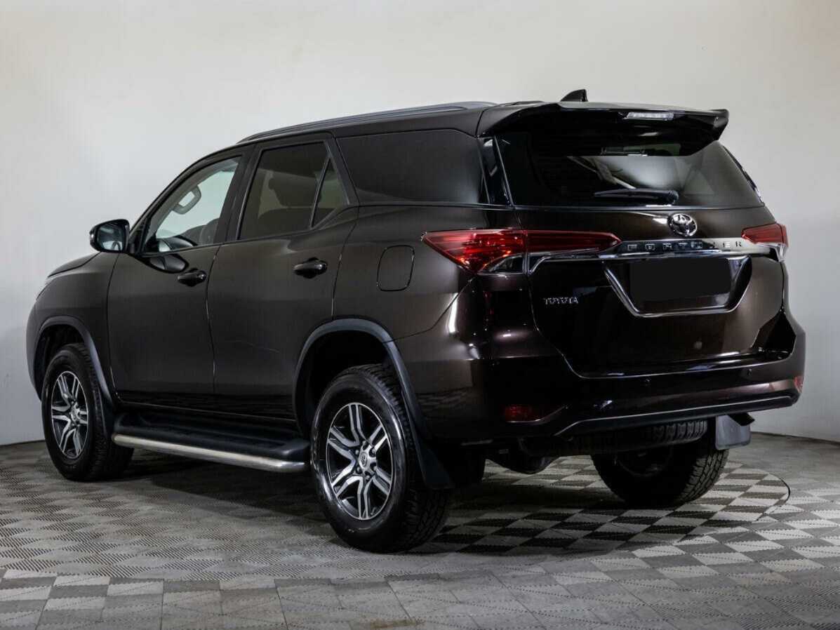 Купить Toyota Fortuner, 2018, 70 010 км, фото №6