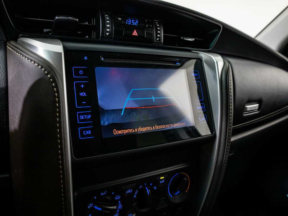 Купить Toyota Fortuner, 2018, 70 010 км, фото №13