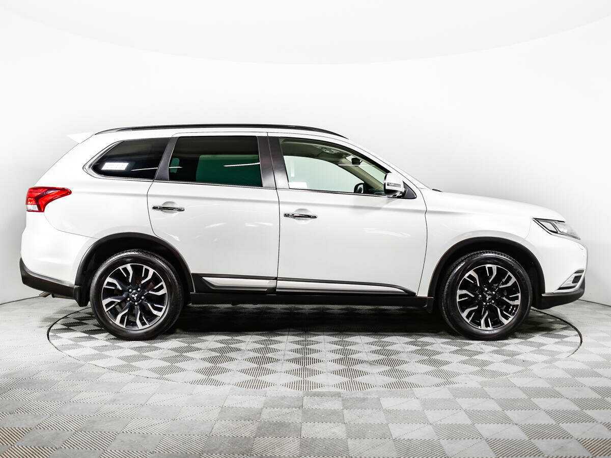 Купить Mitsubishi Outlander, 2021, 82 652 км, фото №4