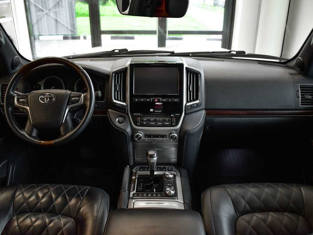 Купить Toyota Land Cruiser, 2017, 145 956 км, фото №10